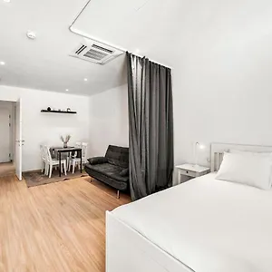 Vibestudio 403 - - Ac - Near Parking Apartament