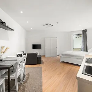 Vibestudio 405 - - Ac - Near Parking Appartamento