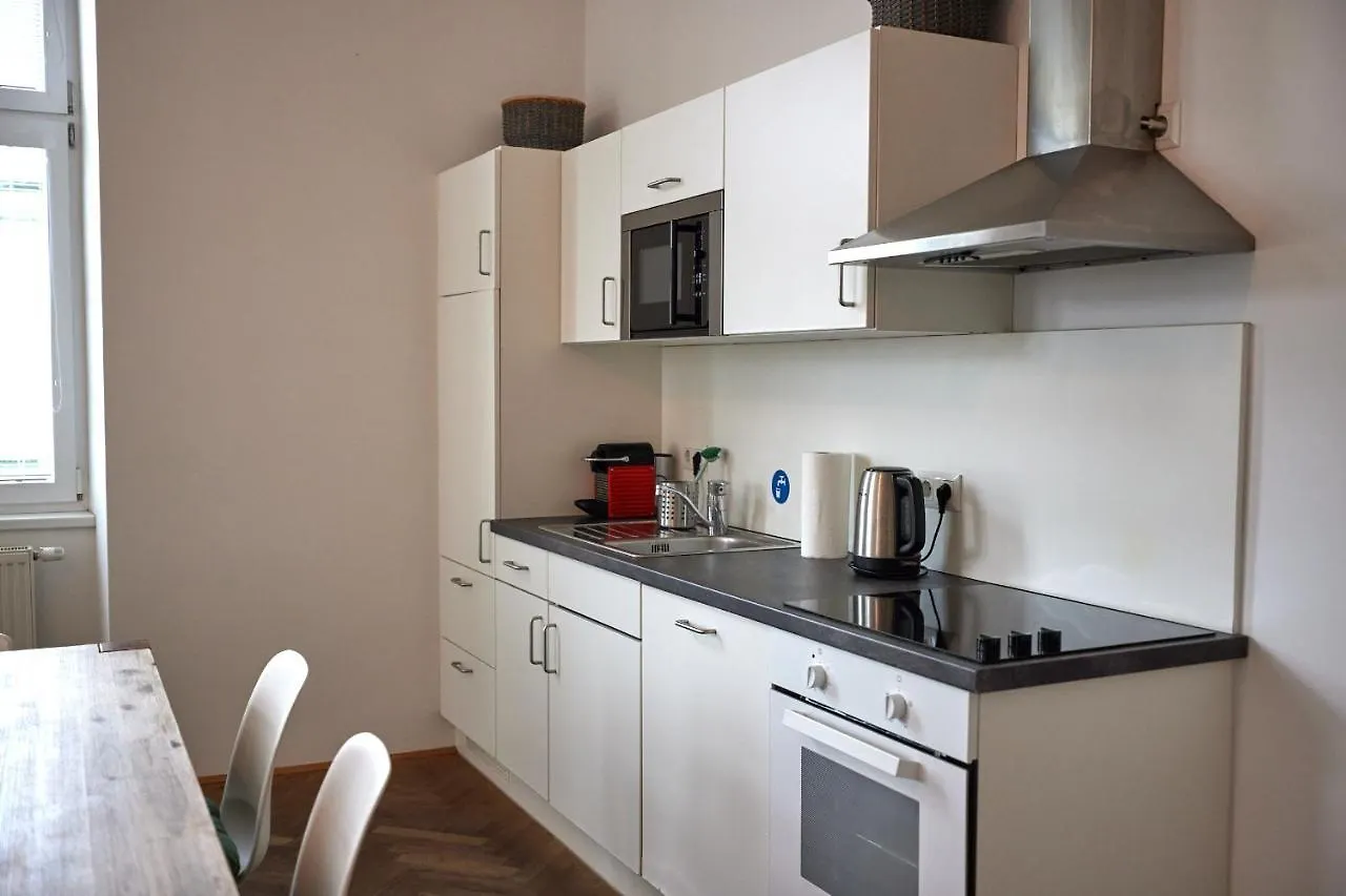 Beautiful Restored - Close To Metro - II Viyana Avusturya