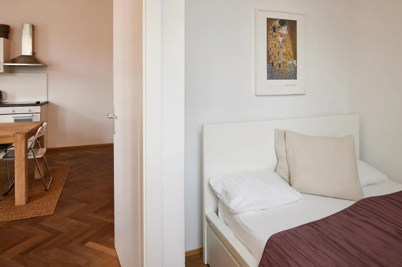 Beautiful Restored - Close To Metro - II Viyana 0*,  Avusturya