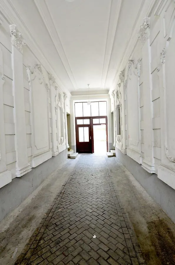 Daire Beautiful Restored - Close To Metro - II Viyana